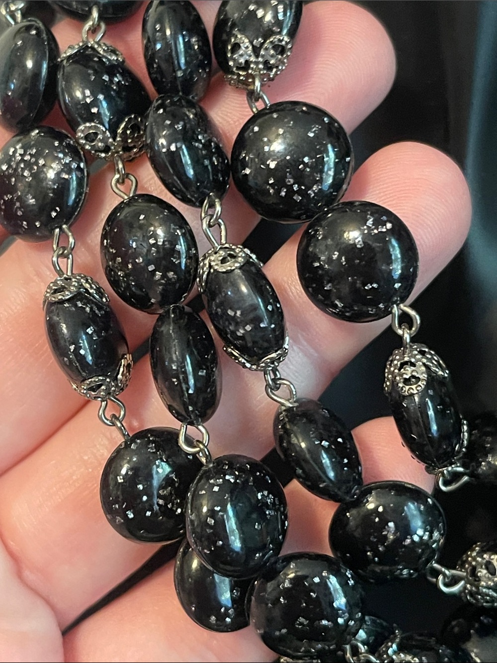 Vintage Kramer Four Strand Confetti Lucite Statement Necklace - Picture 4 of 9